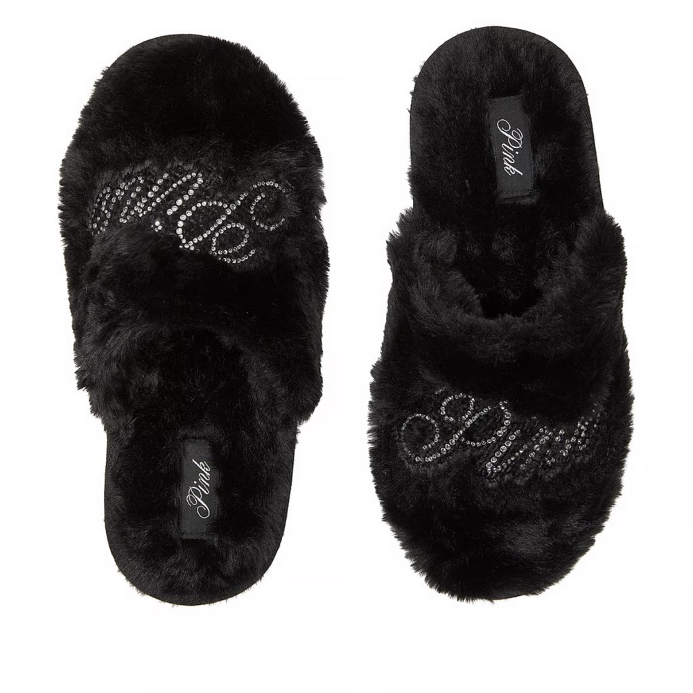Pink Faux Fur Closed Toe Slippers